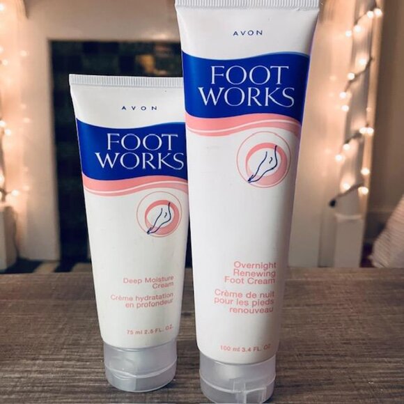 BUNDLE OF 5 NEW/SEALED AVON  - FOOT WORKS RELIEF REPAIR RESTORE RENEW  MASK - Picture 3 of 10